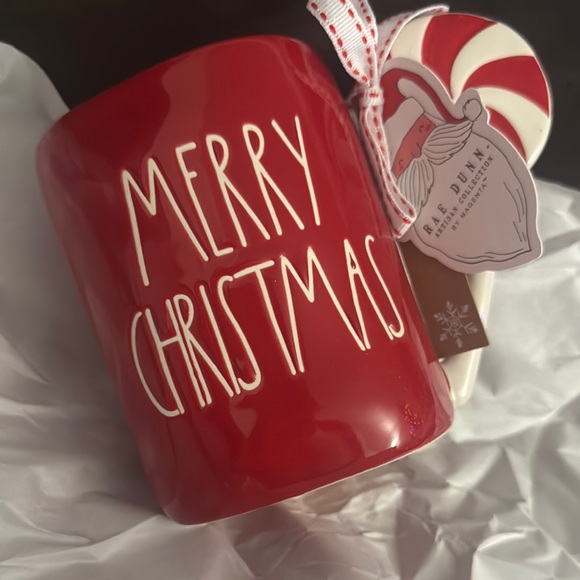 Rae Dunn Red Merry Christmas Mug with Candy Cane - Picture 3 of 5